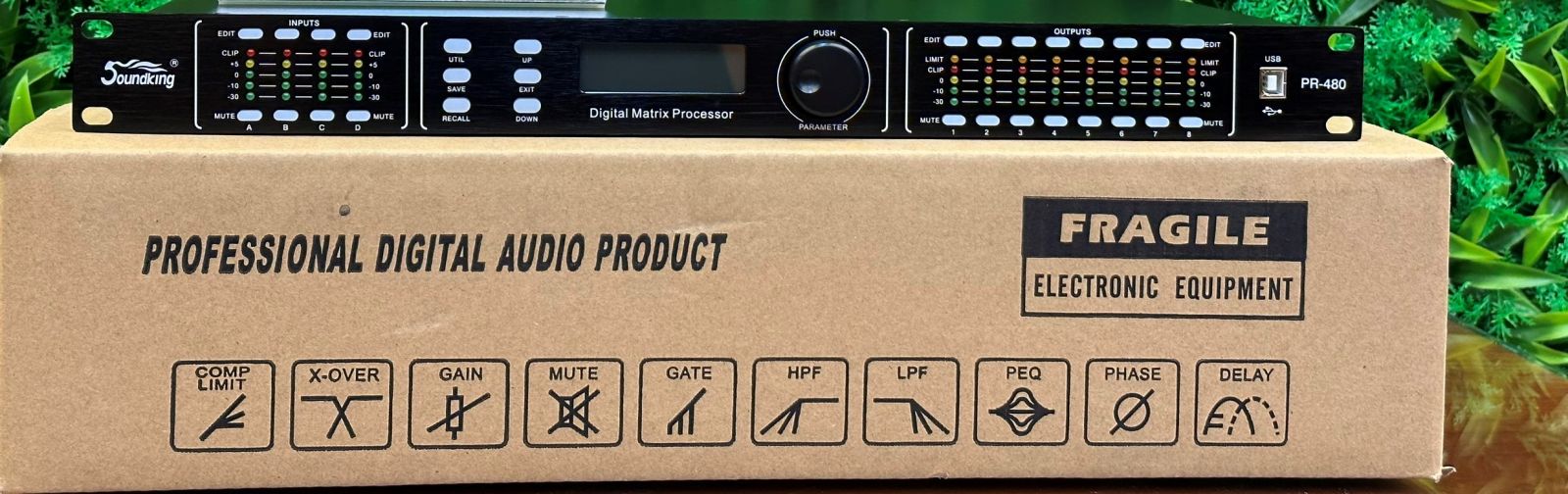 Controller 4 in 8 out Soundking PR-480