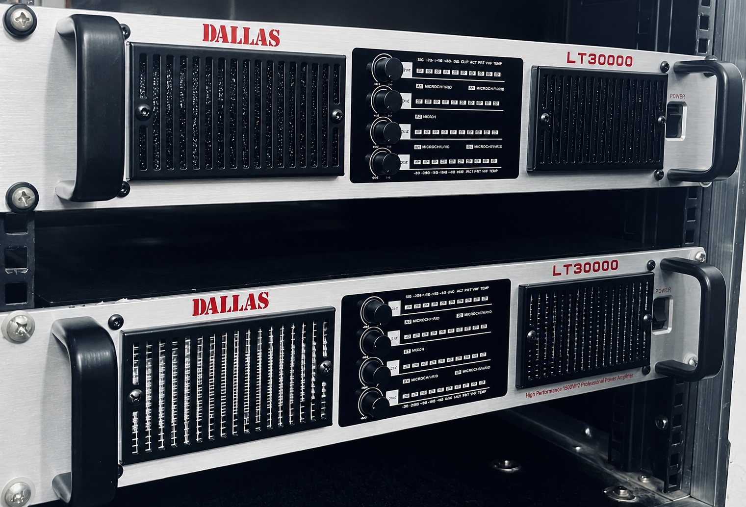 Công suất 4 kênh Dallas LT30000 V3
